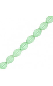 Czech Pinch beads 5x3mm Alabaster pastel light green 02010/25025